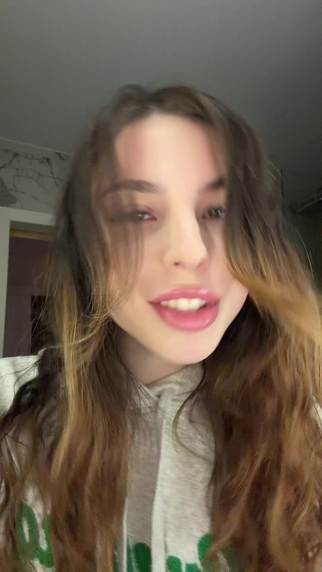 @helenlavie_