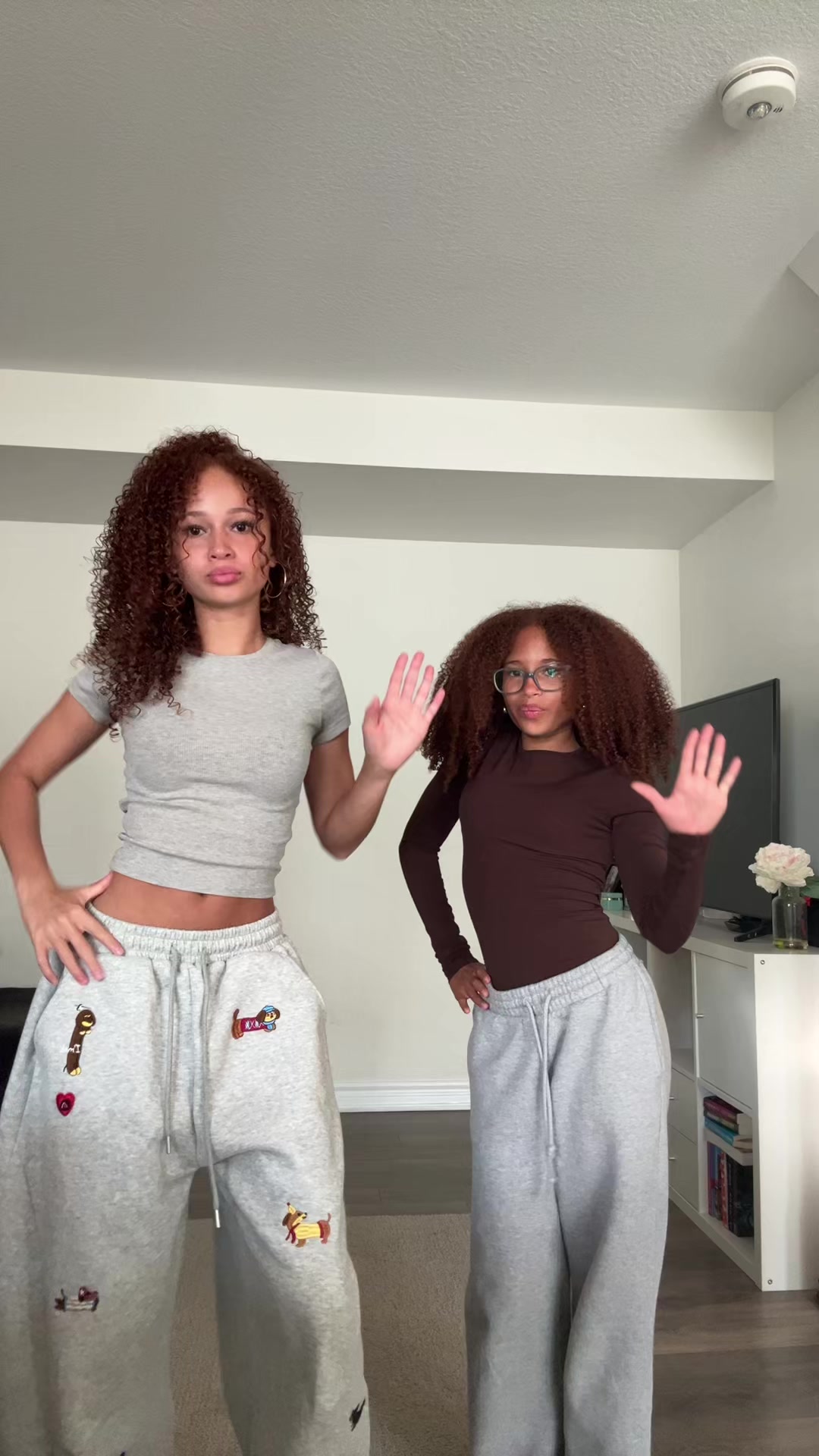 @👯&zwj;♀️