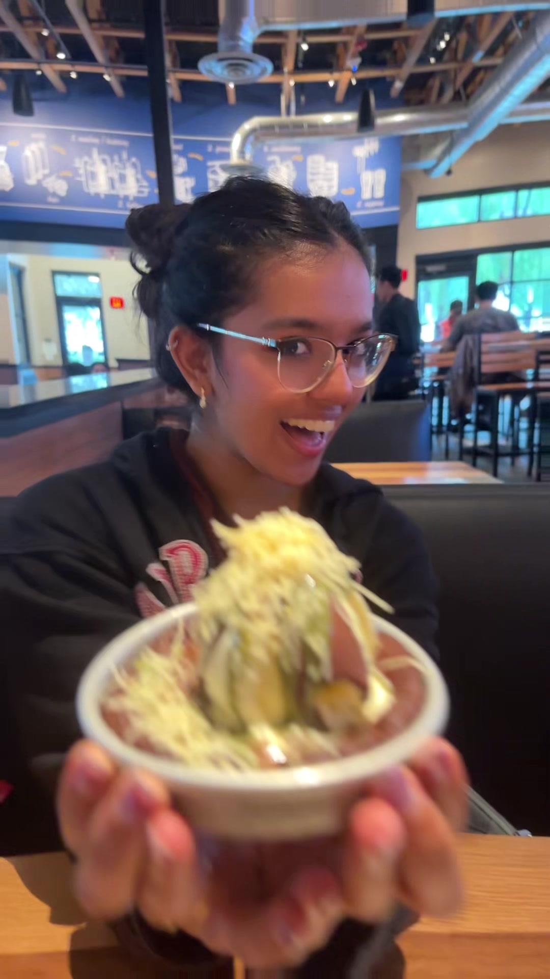 @ayushi!