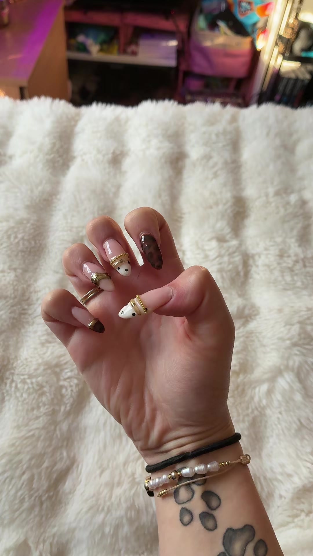@cassy.gobish