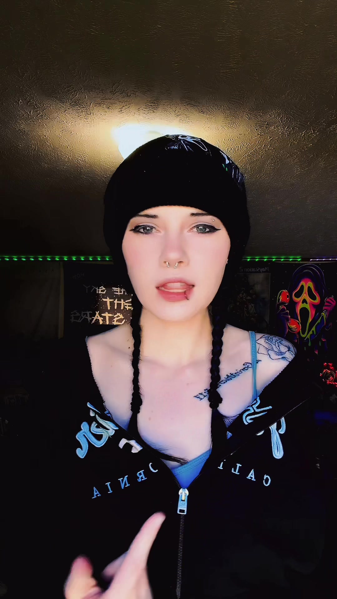 @itsIzzywhatever