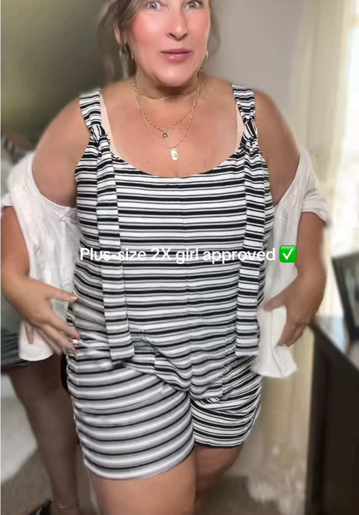 @Chantel | Curvy Fashion