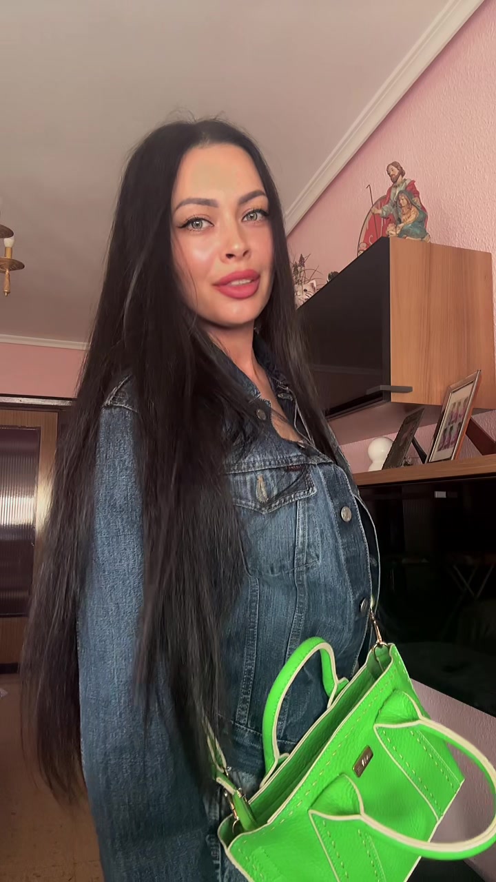 @KRISTINA YEROMENKO