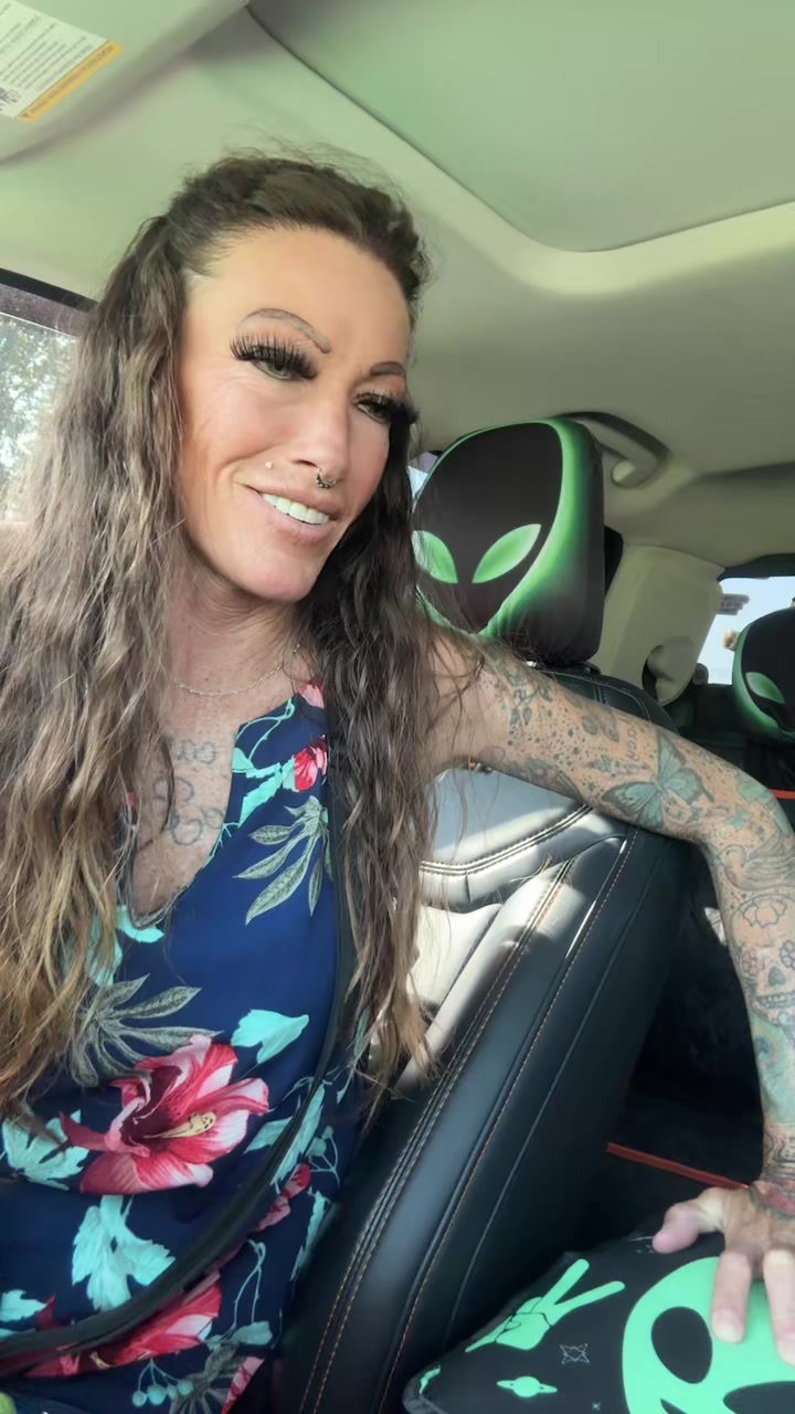 @aliengirlbaby377