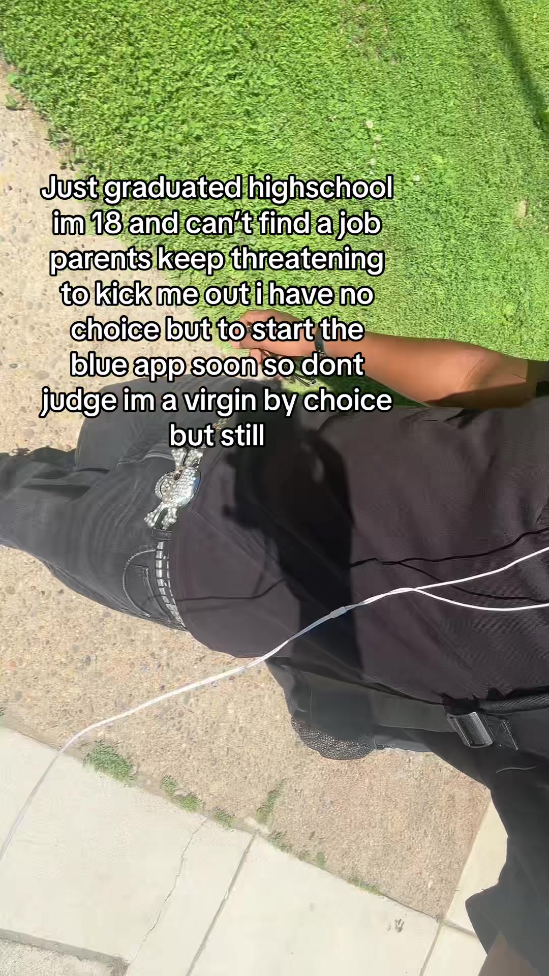 @⃟
