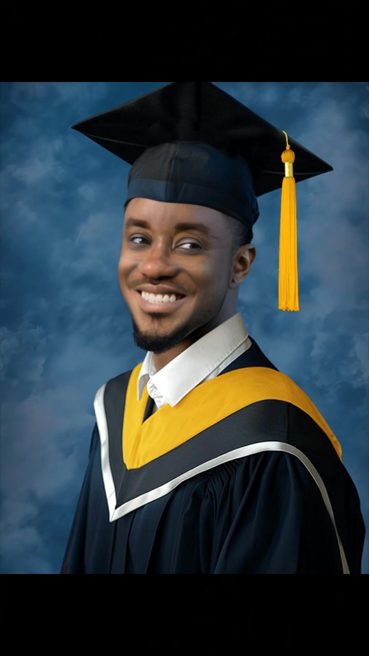 @Daakyehene4u👑