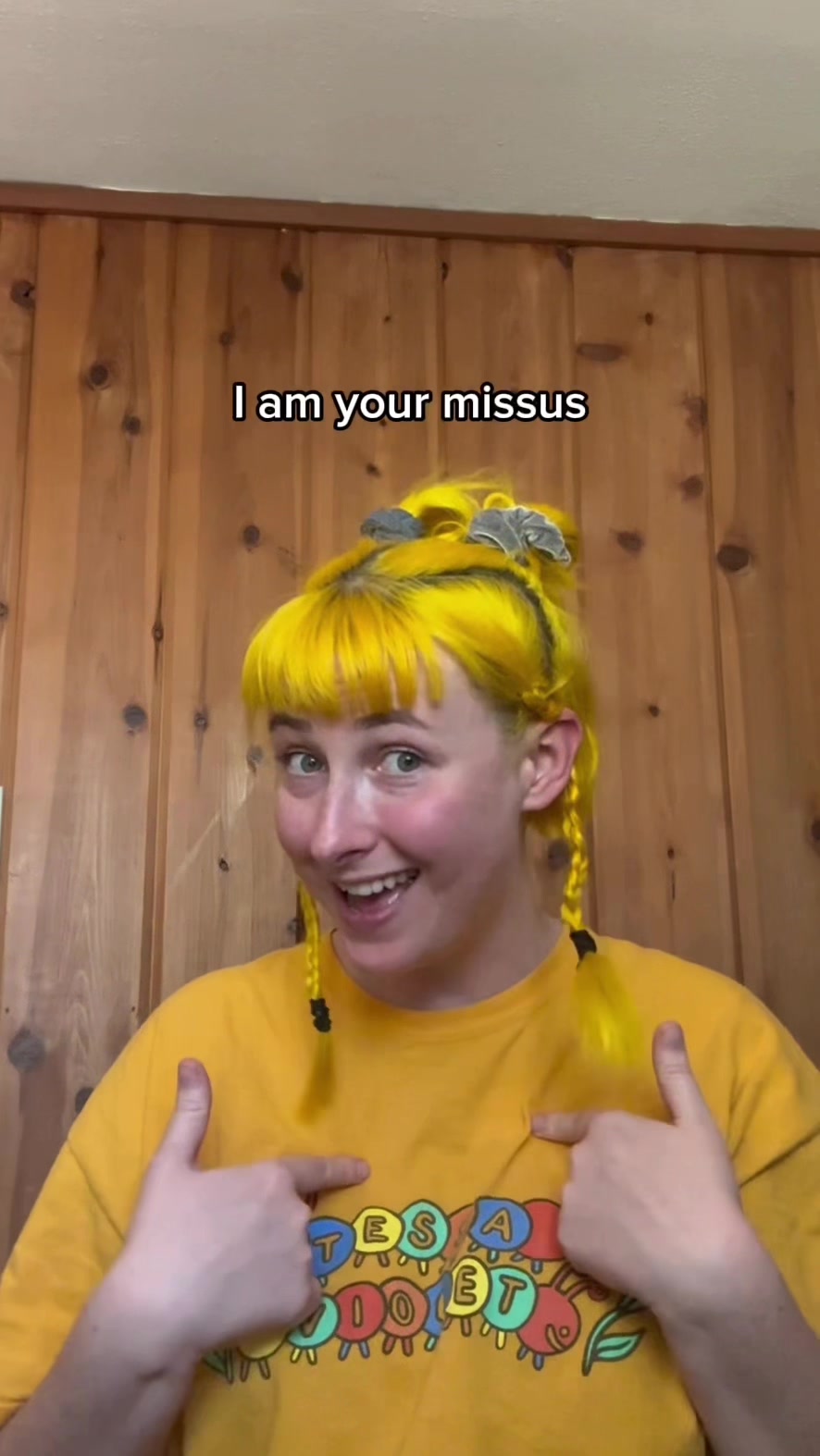 @Tessa Violet