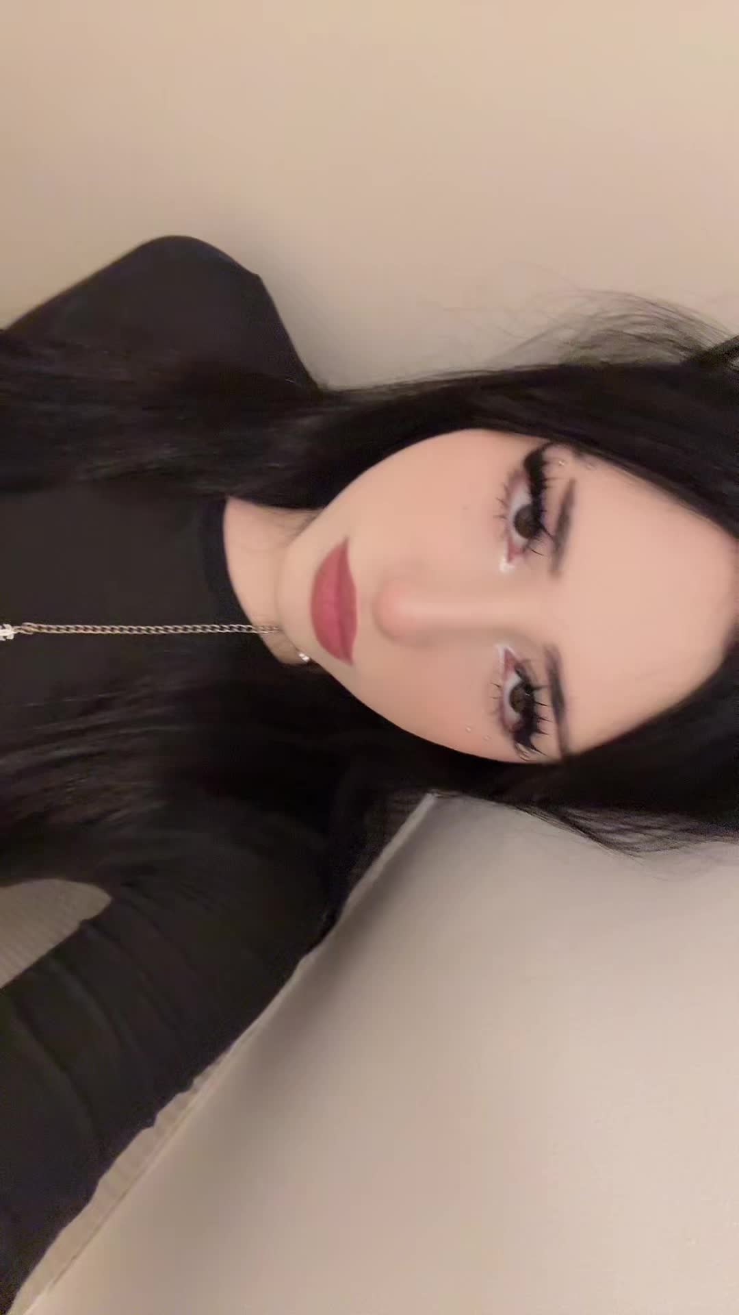 @zliksz