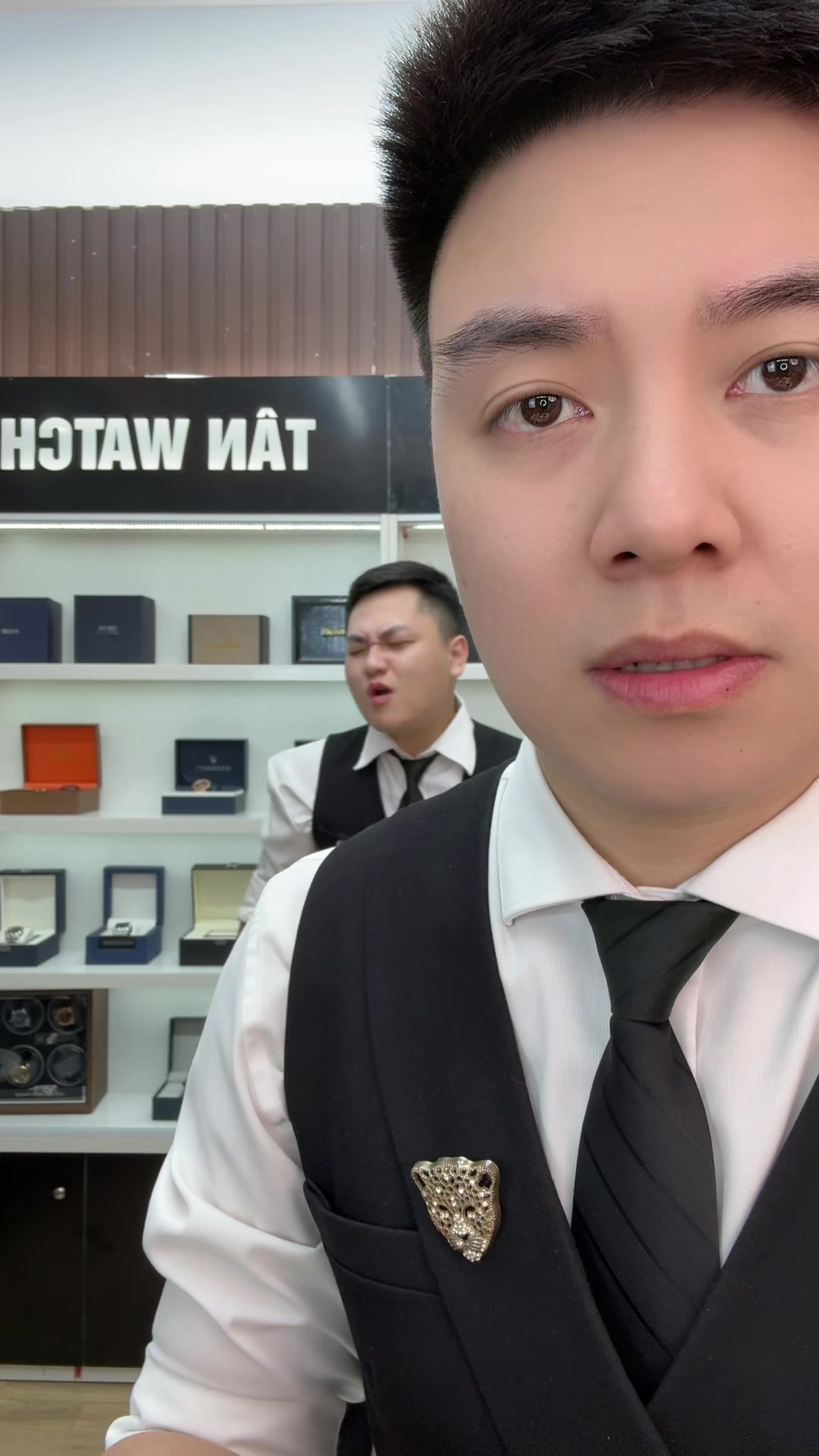 @Doãn Gia Tân
