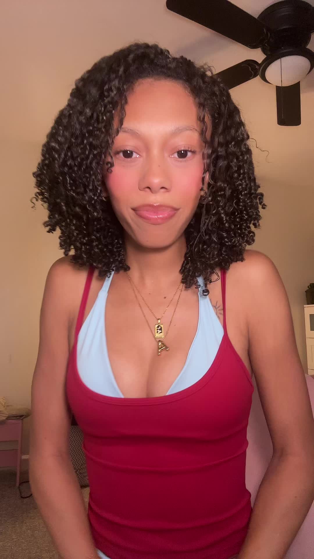 @AYSIA NICOLE