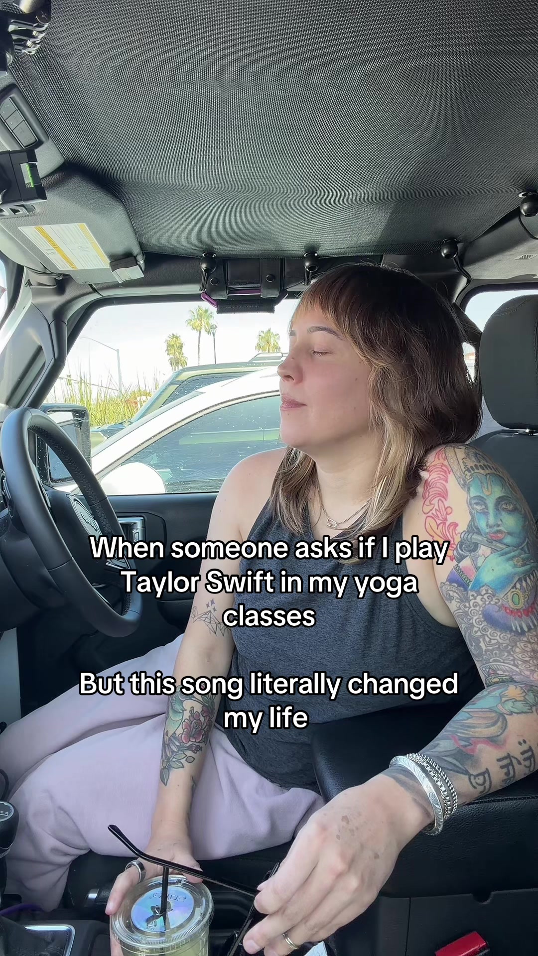 @Ashlee | Yoga Teacher