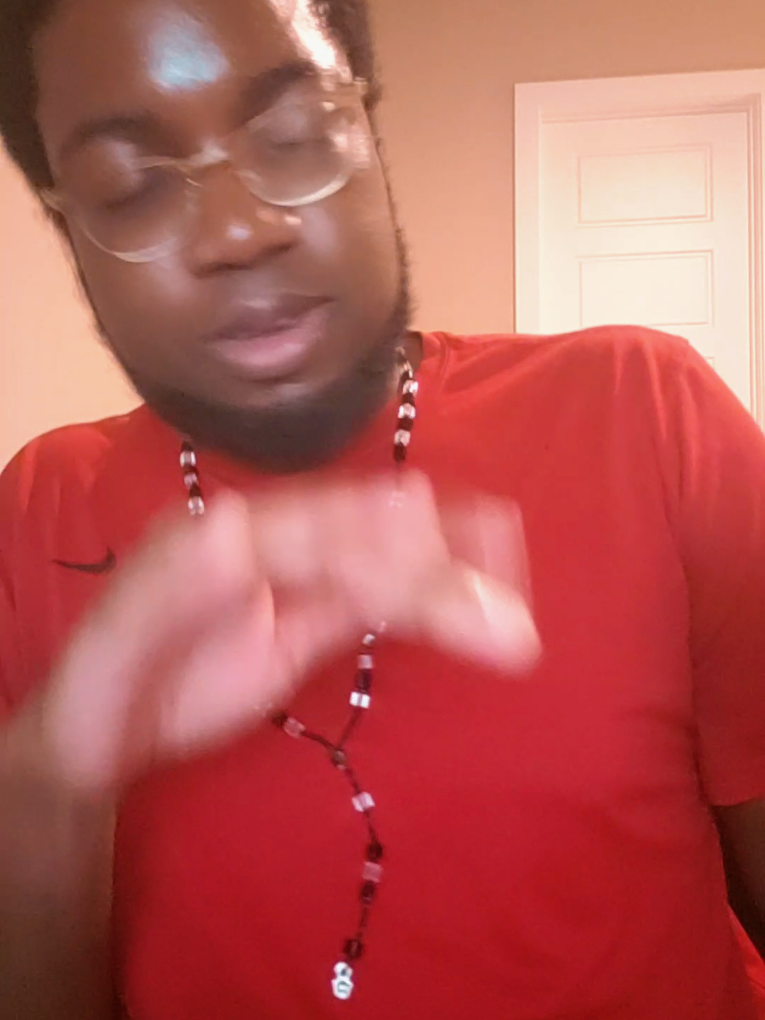 @Bozé