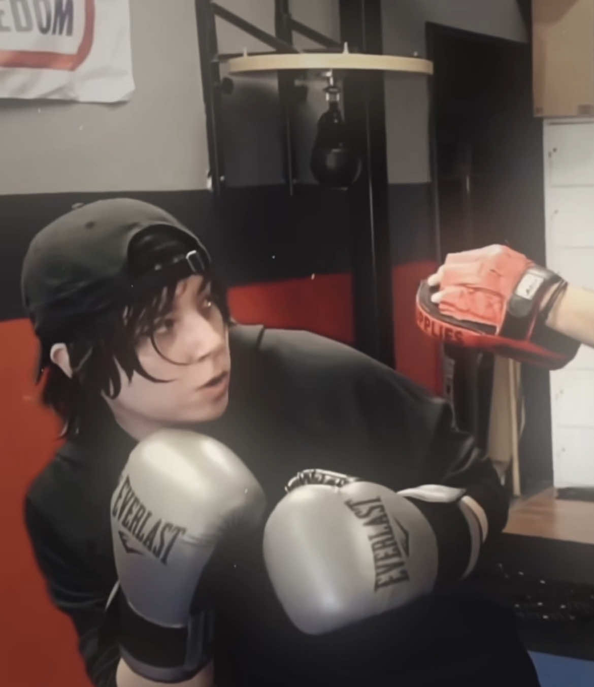 @gigi