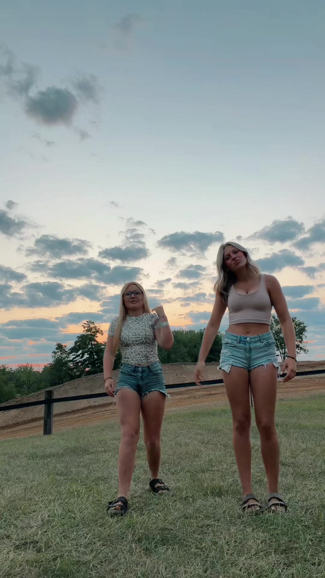 @Aubree🤣🏀🥎