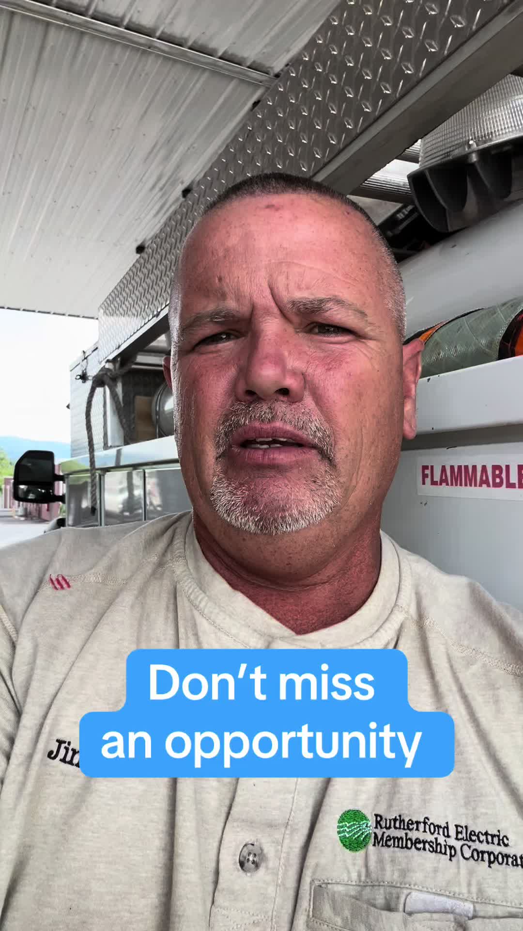 @ThePrayingLineman