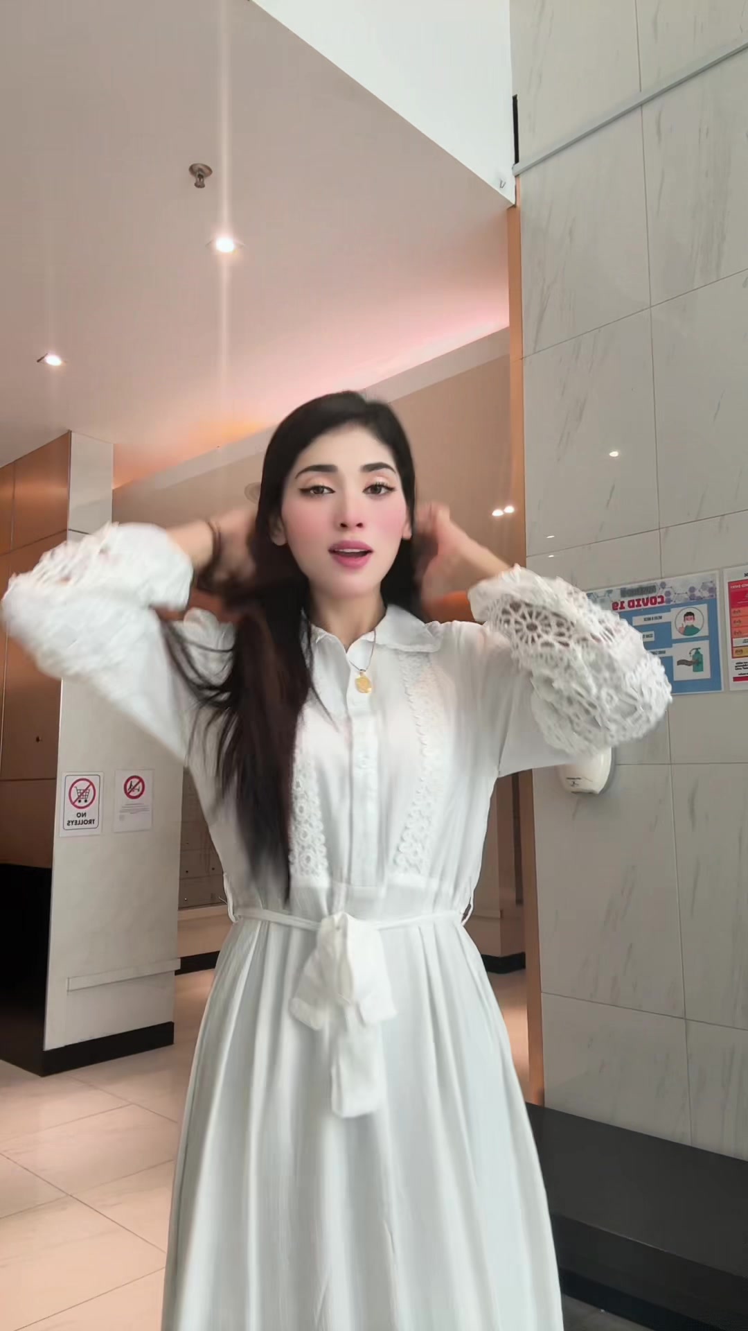 @Umaira______Yousaf