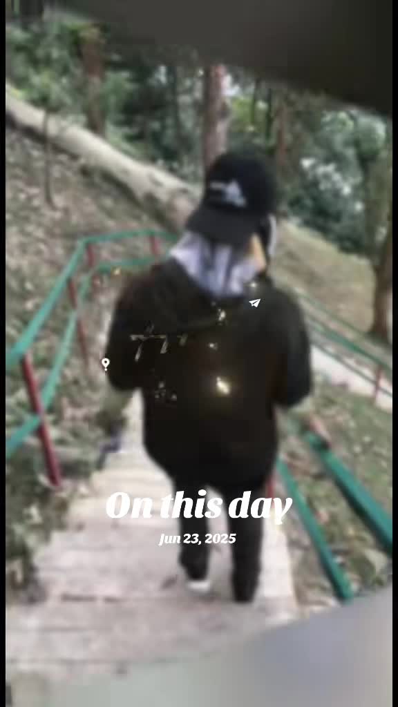 @𝓩𝓲𝓮 𝓬𝓸𝓶𝓮𝔂ᥫ᭡