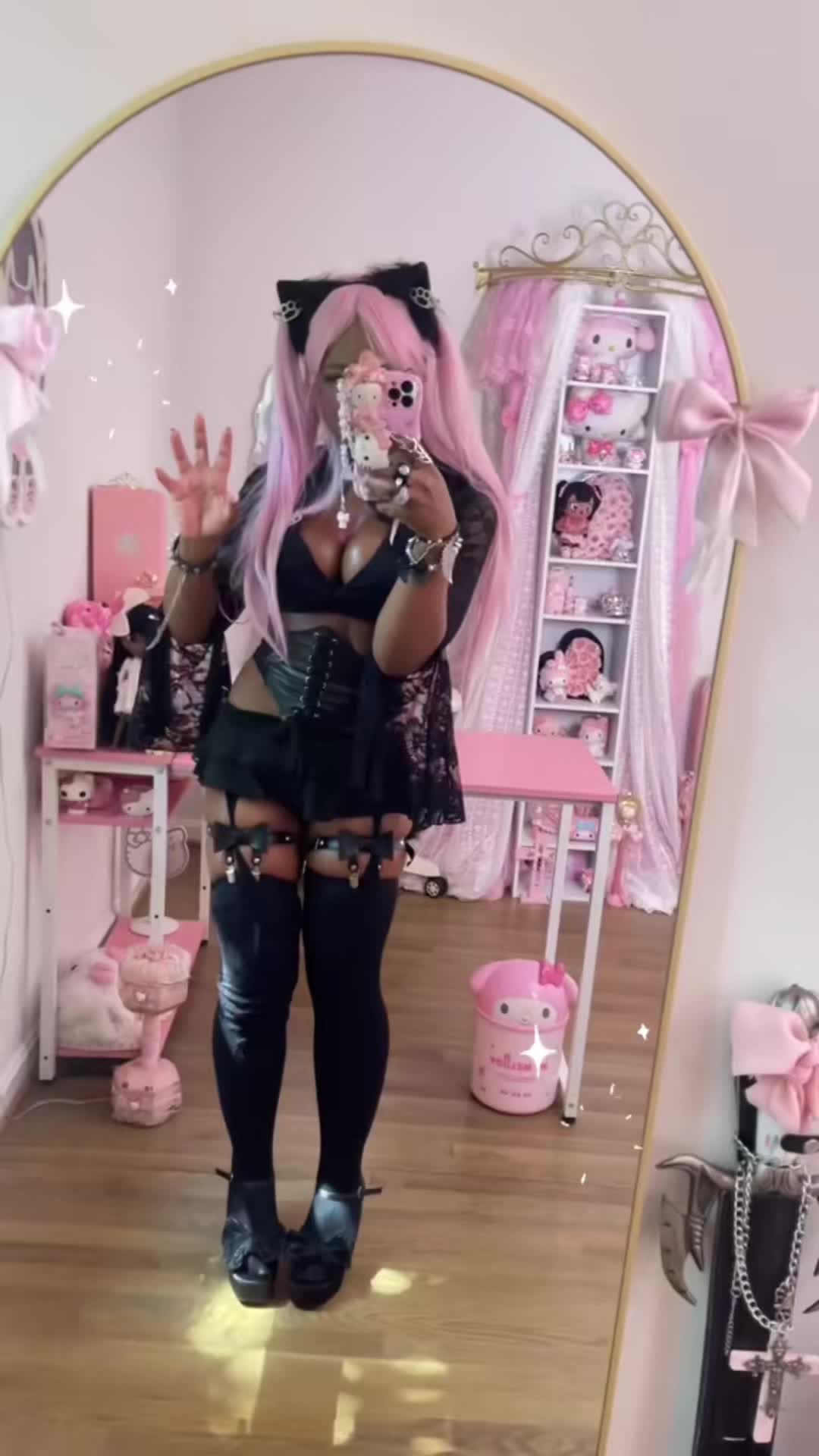 @insta:kittenholic