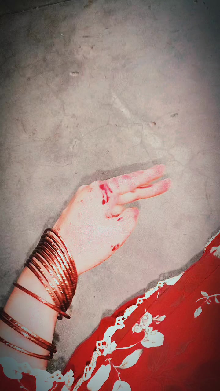 @.....Miss Malik is here....❣️