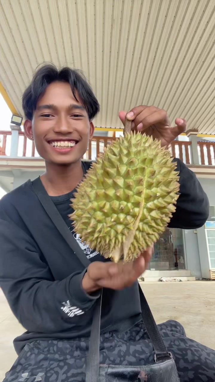 @ចាំល្បីចាំដាក់ឈ្មោះ