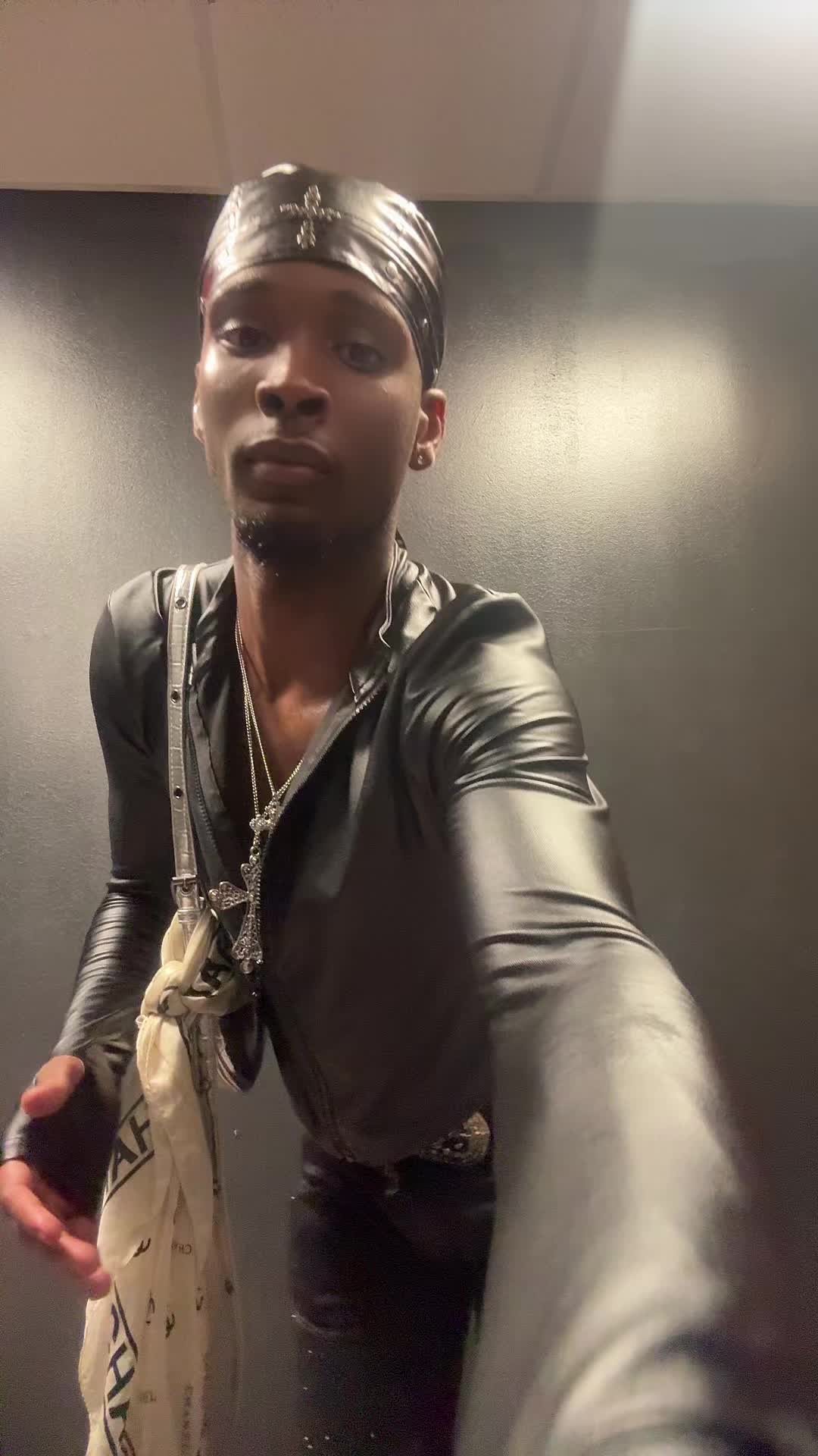@Handsomejaay
