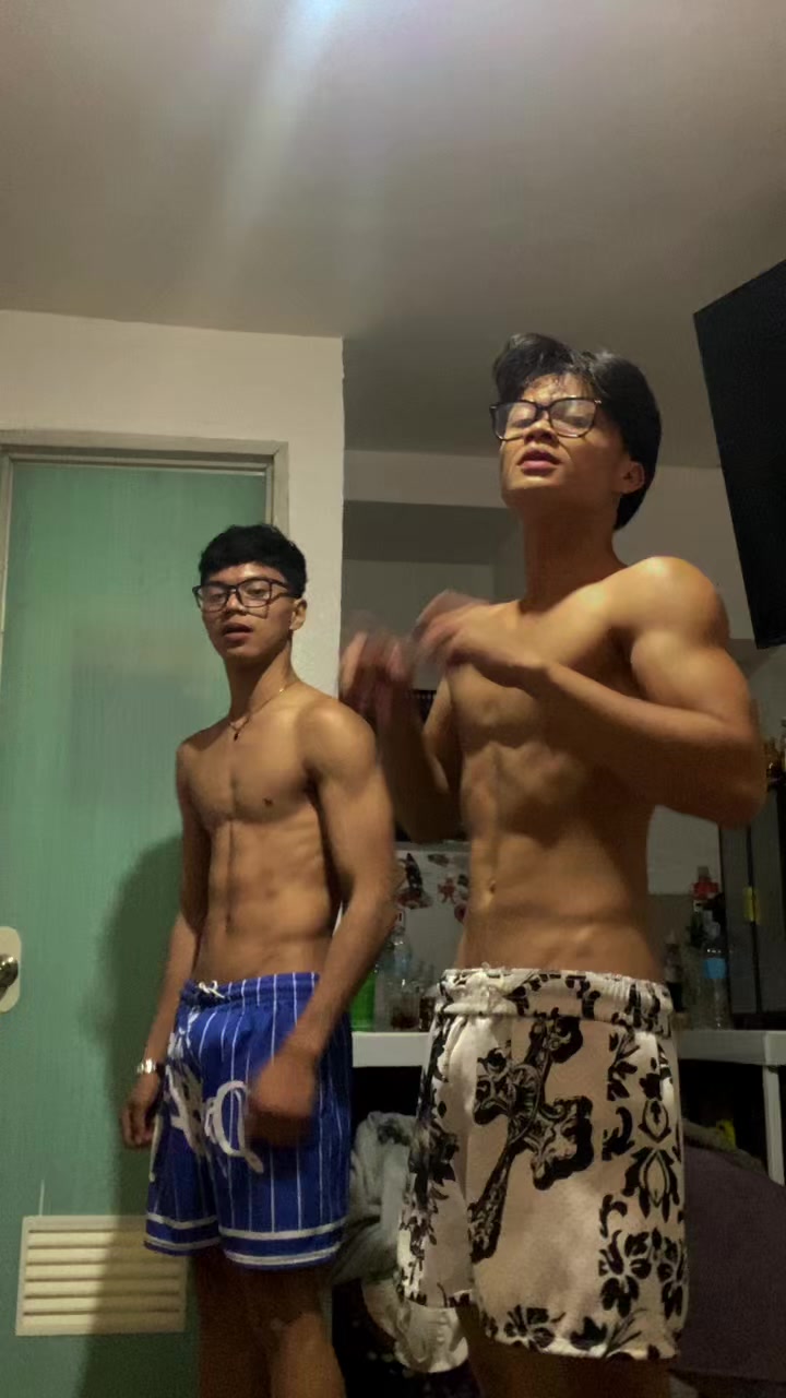 @Cj ใ