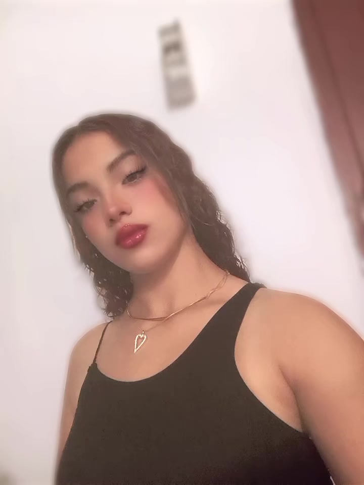 @Dhïbã 🖤👄