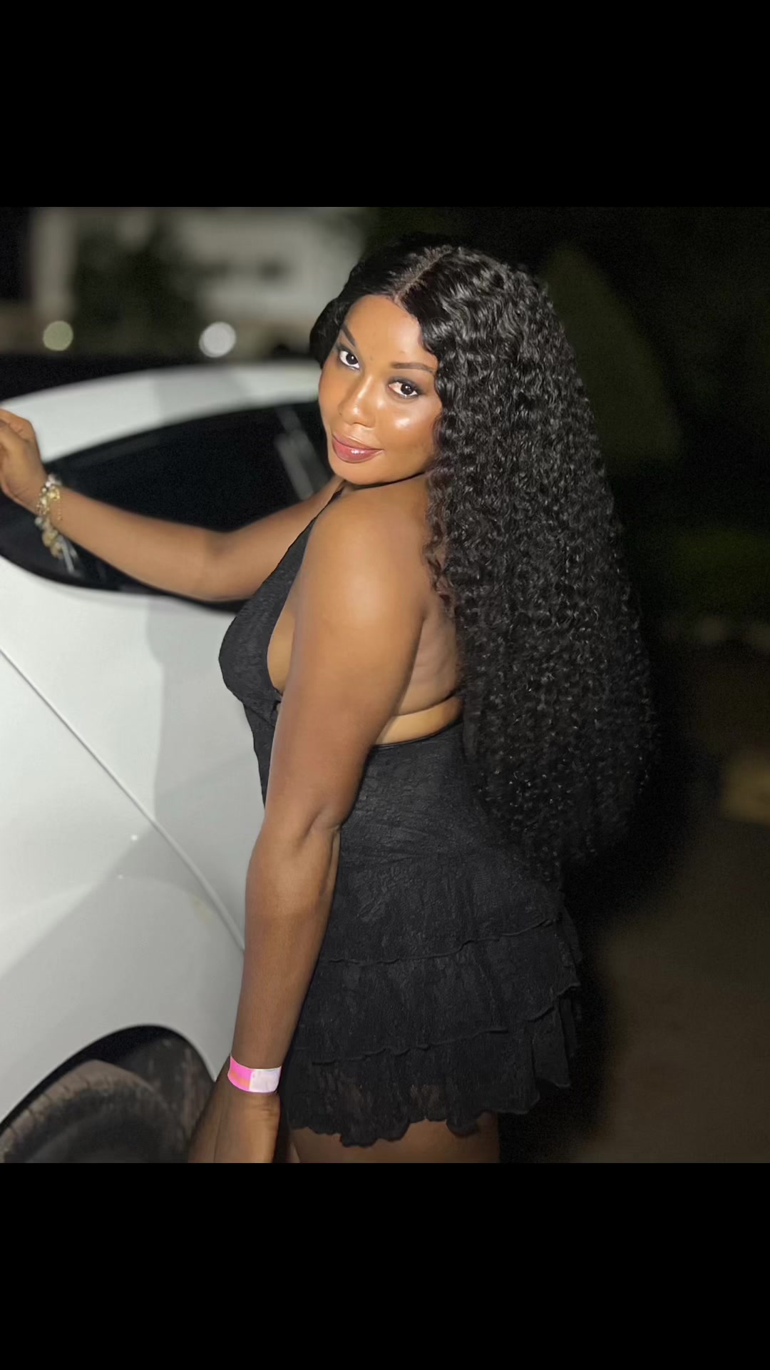 @AWINHA👸🇬🇼