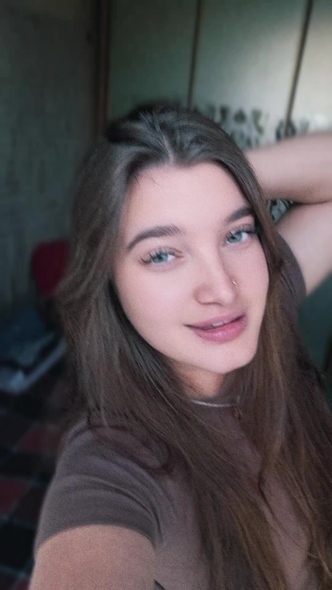 @Солодка вишня 🍒