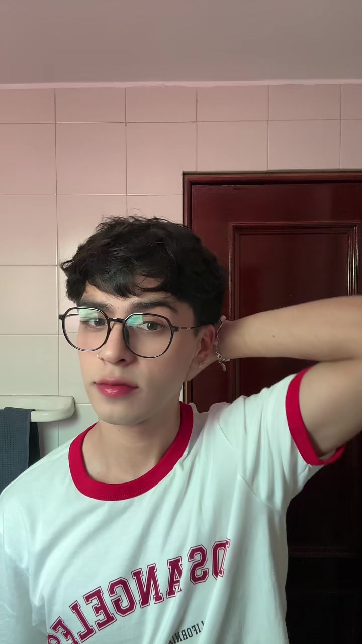@Adrien Stiward