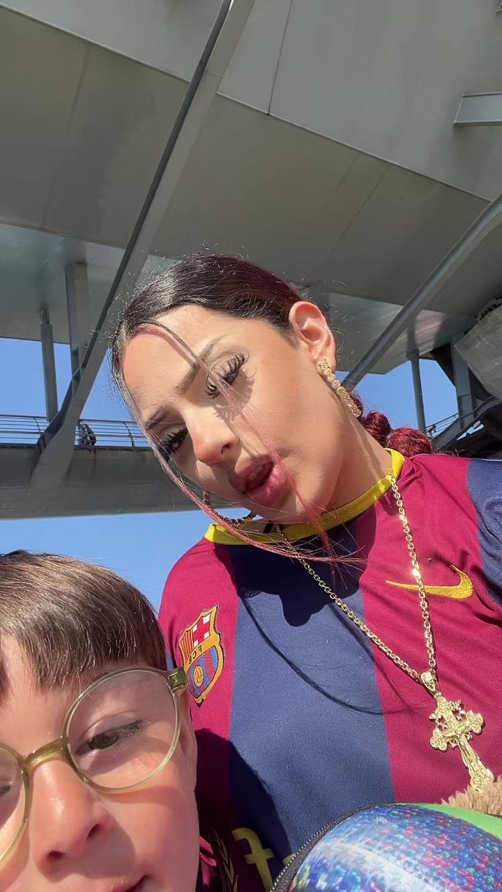 @Büşra