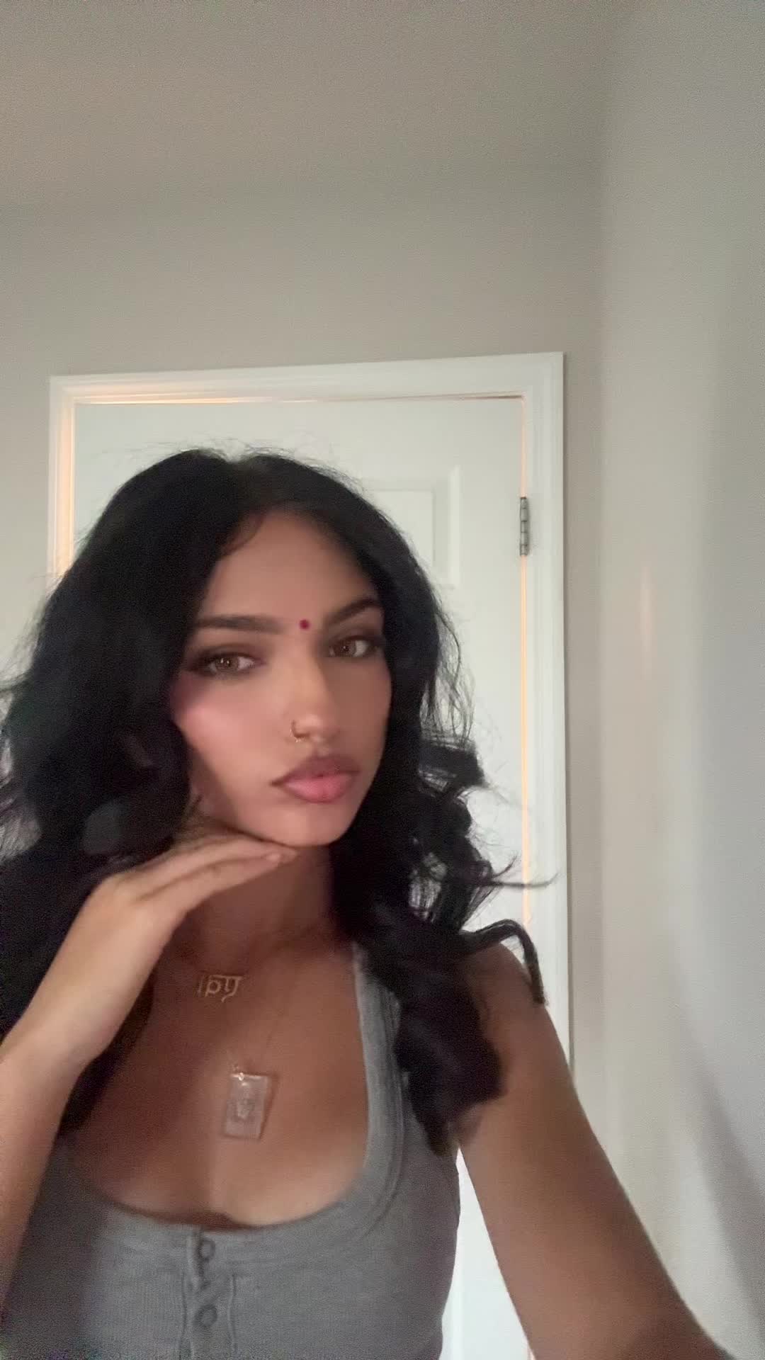@•𝓪𝓿𝓪•