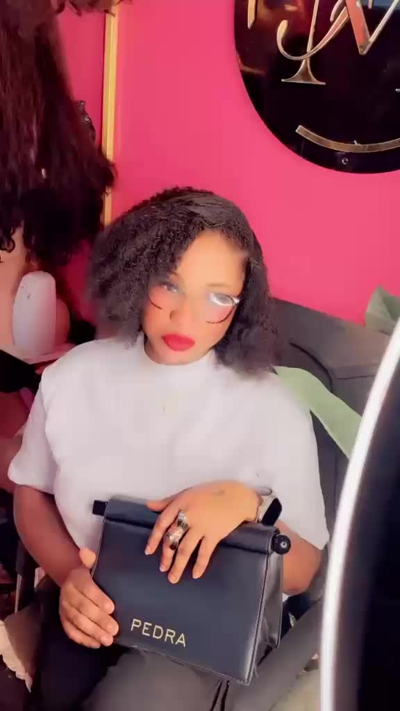 @zuzu.com4
