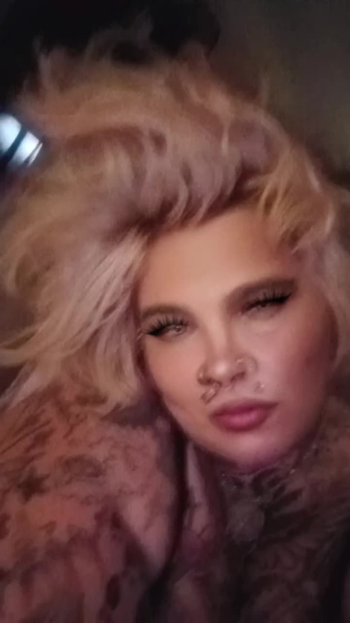 @Bunnie Boo Boo. 🐇🐇🐰🐾🐾 77