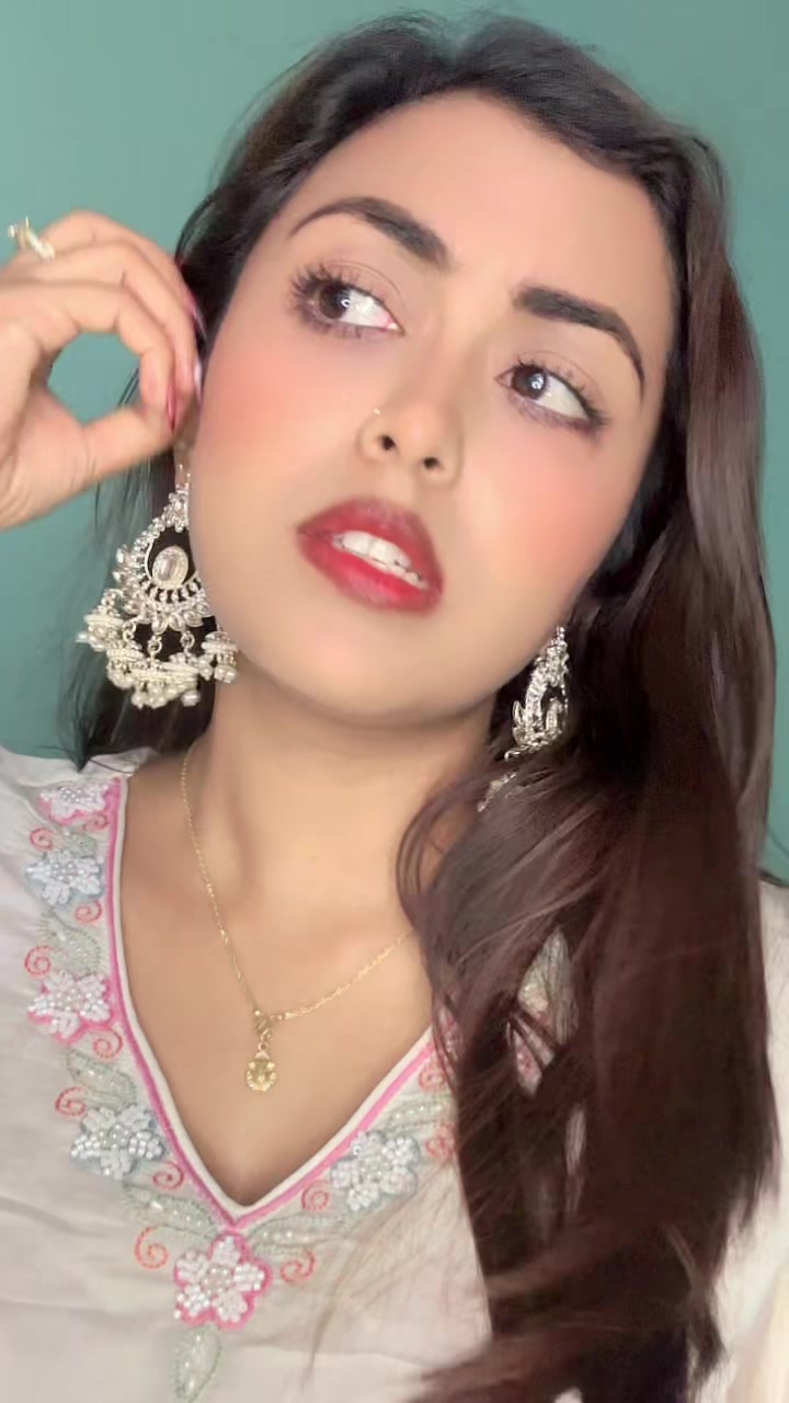 @DEEPA🦋
