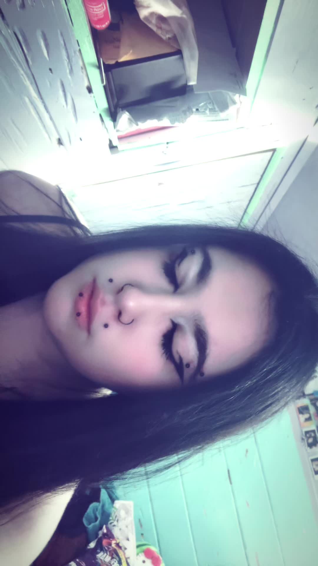 @urlocalmanicbitch
