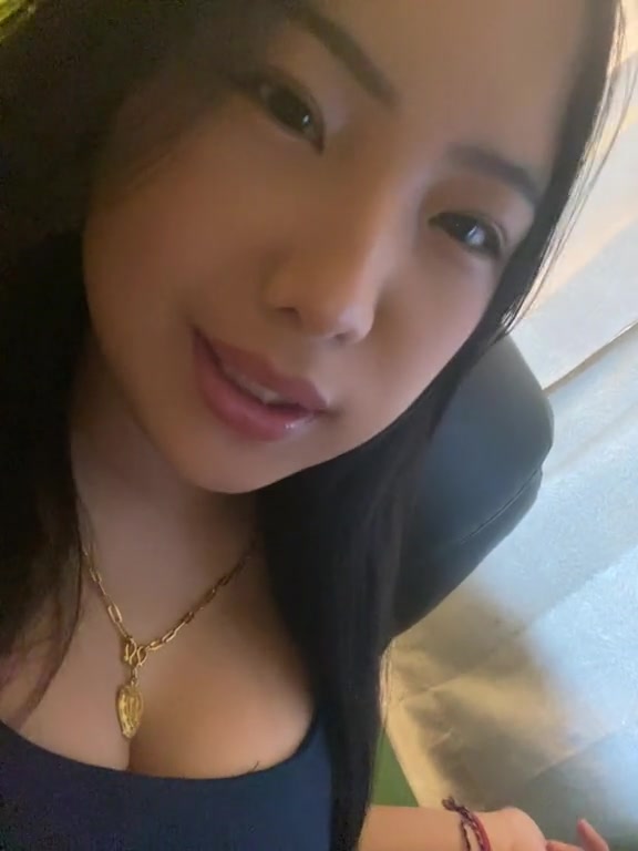 @aleenaathao