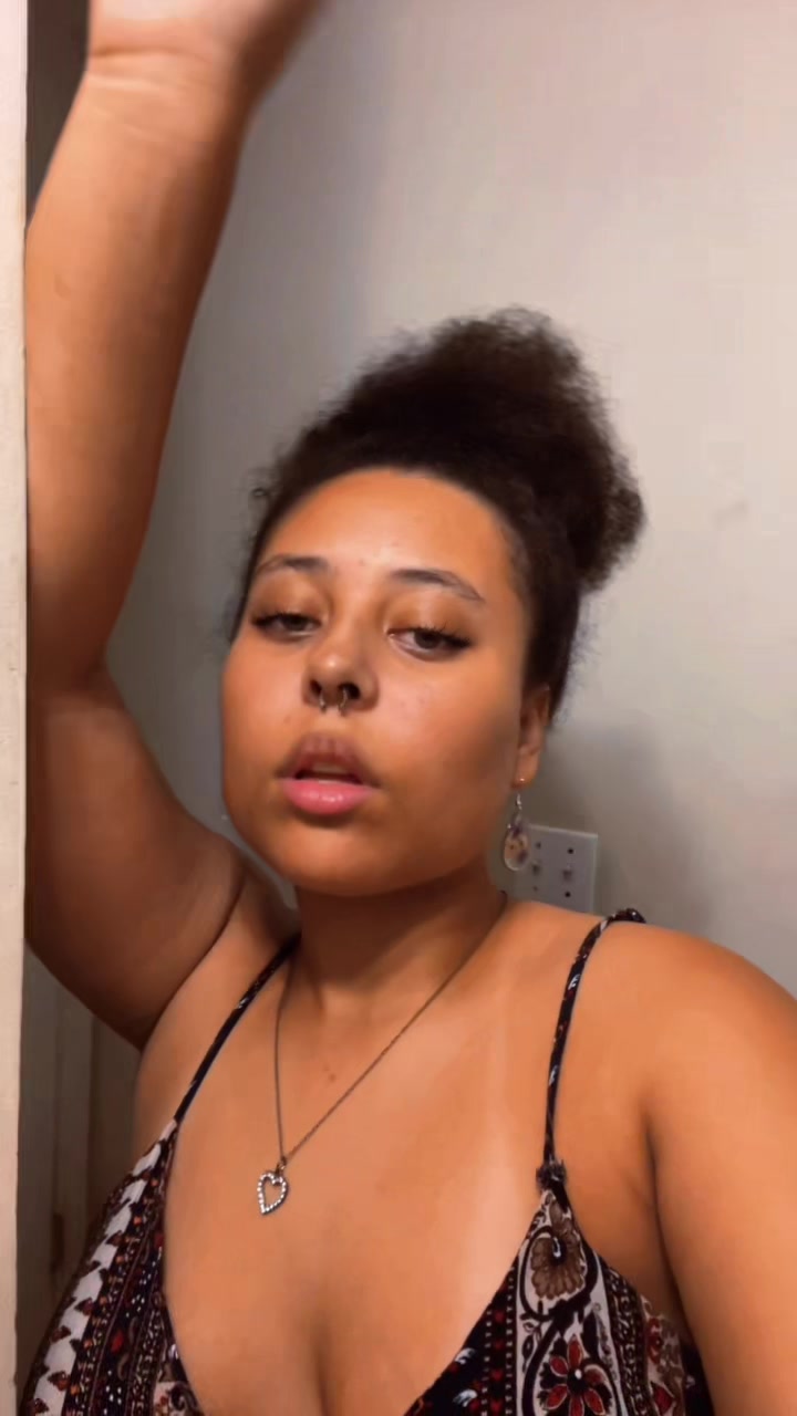 @𝑀𝒾𝓈𝓈 𝒦