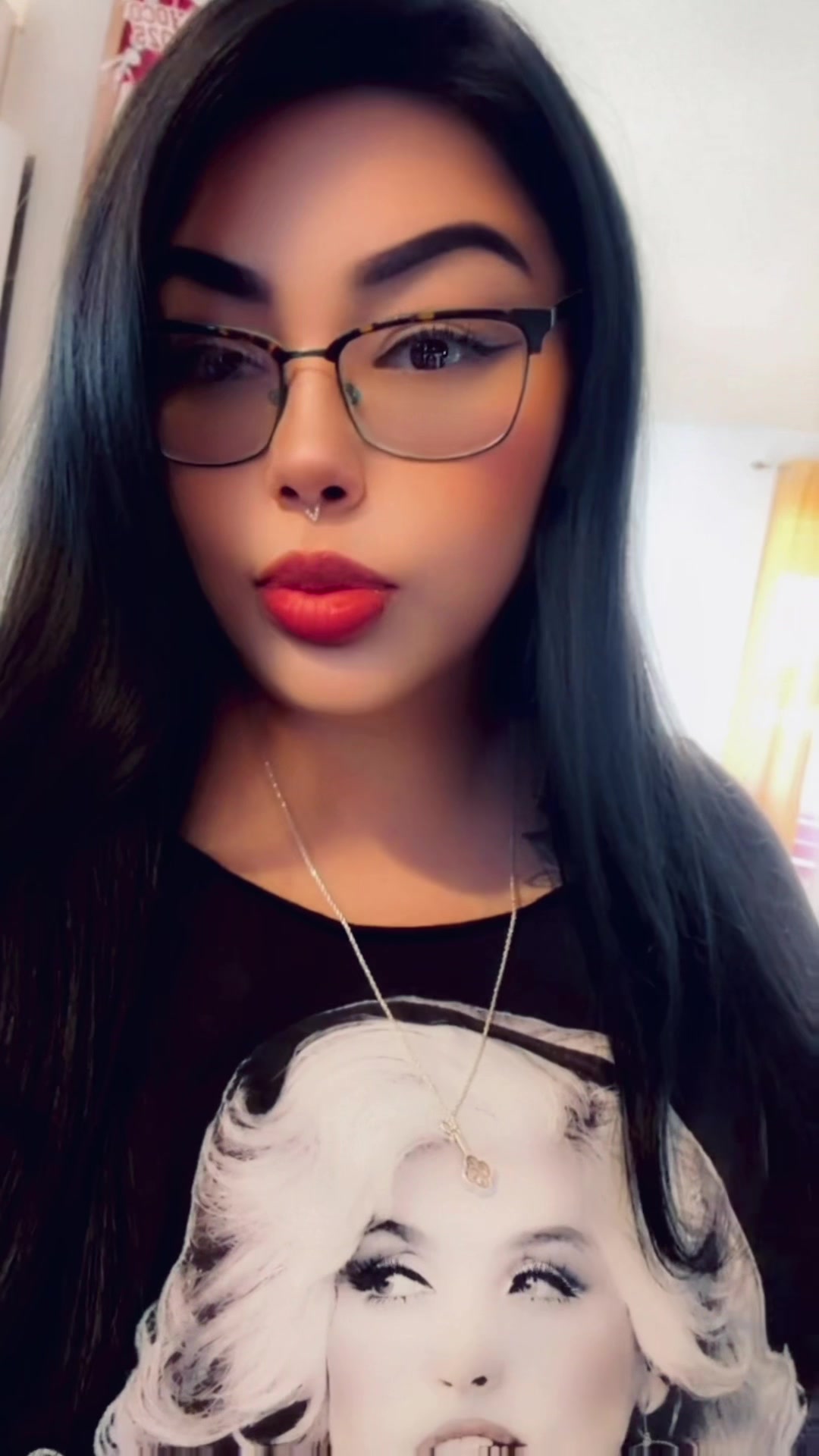 @Crystal Ortiz ๐ค๐