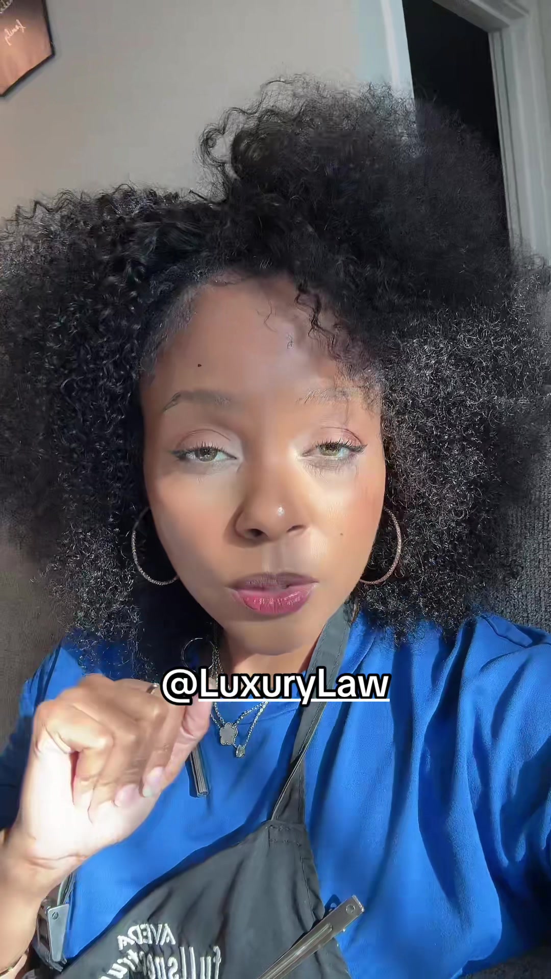 @AprilBeeQueen