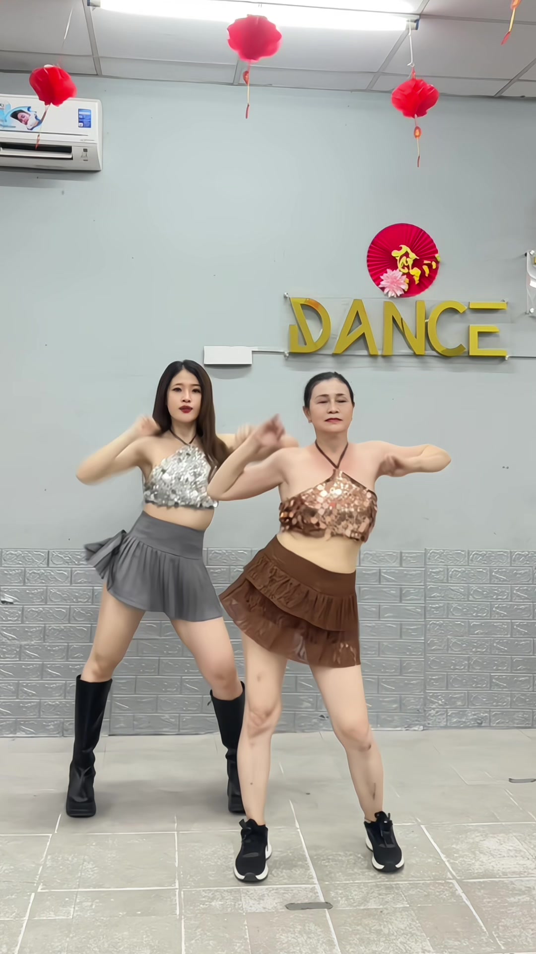 @Dạy Nhảy Long An_Hạnh TINI