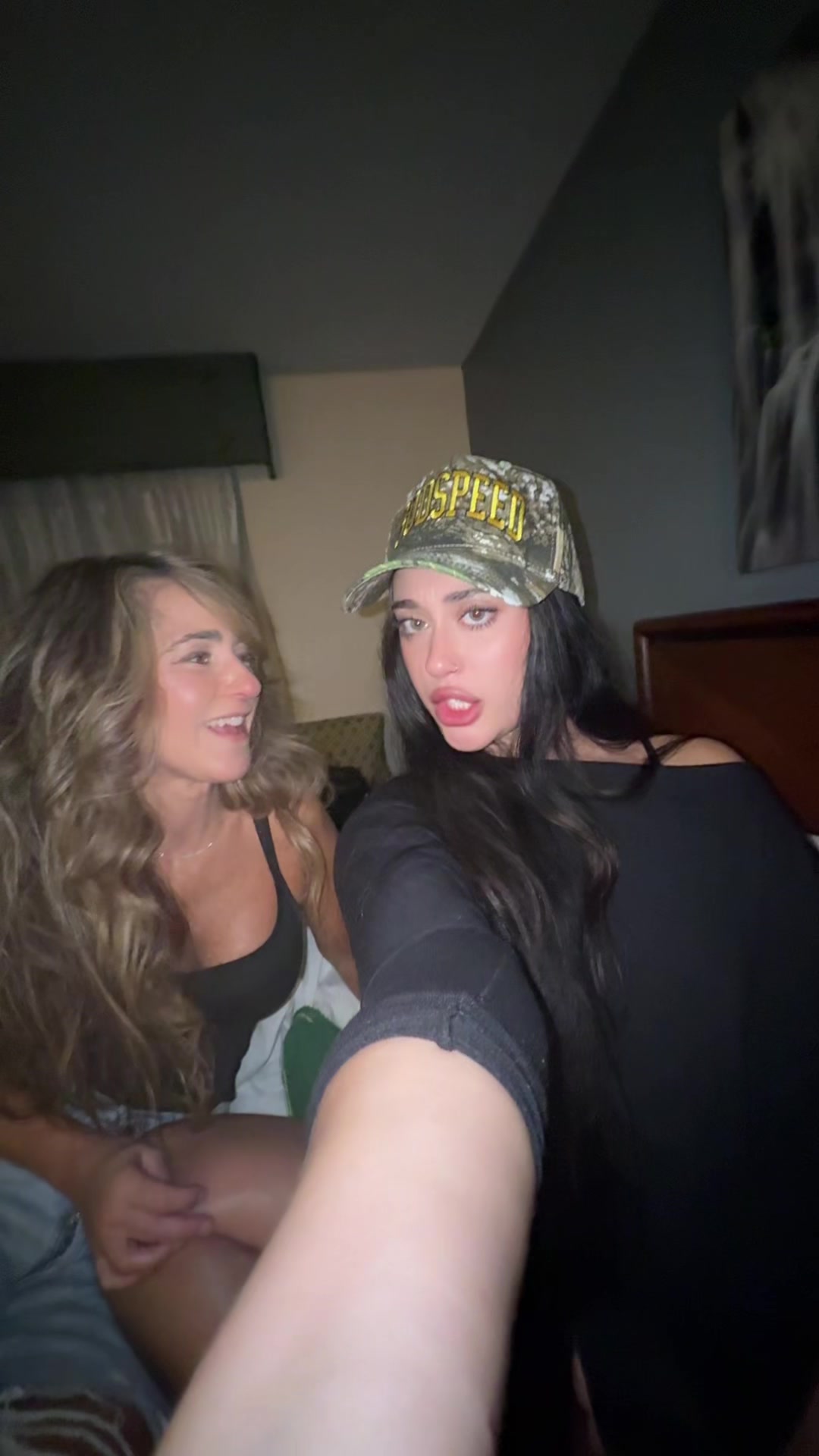 @lysskline0