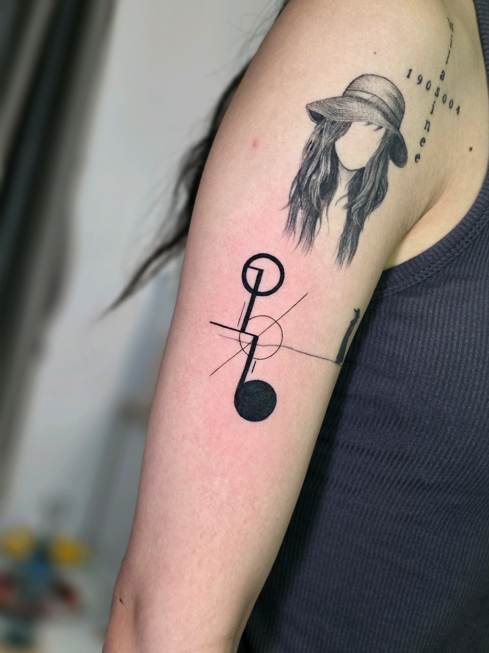 @IQ TATTOO