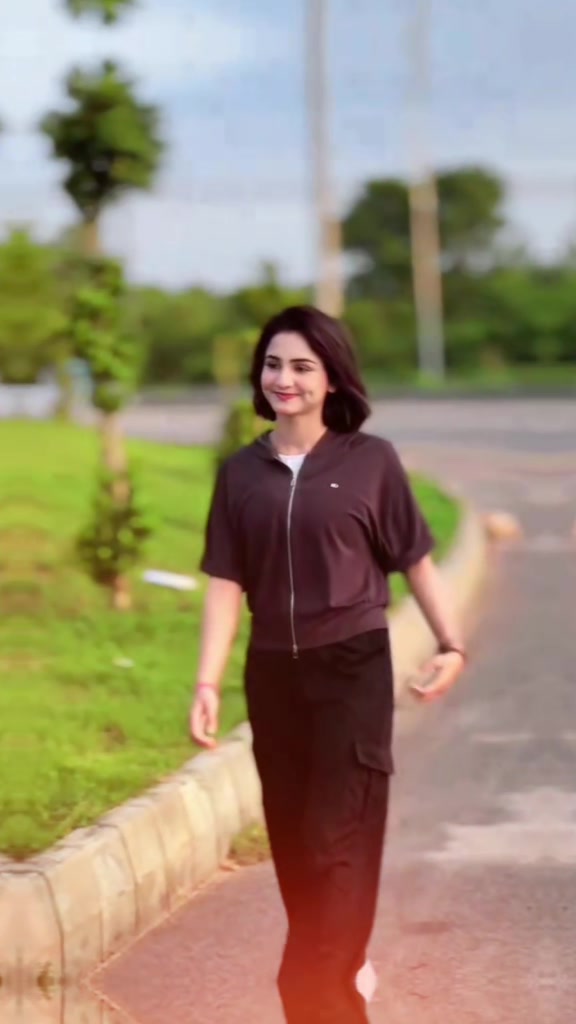 @Dimplegirl🥰