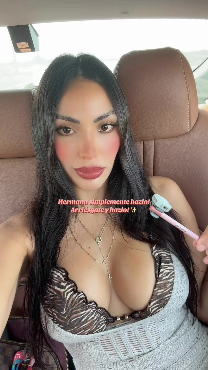 @leslyreynas