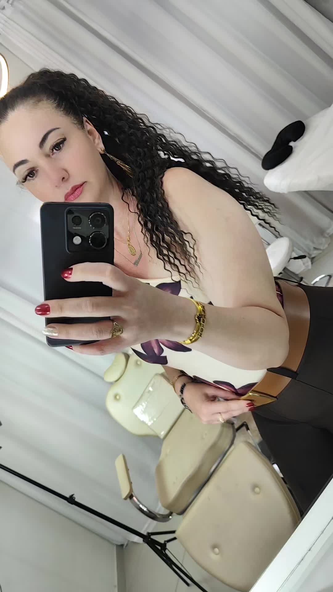 @Eliana