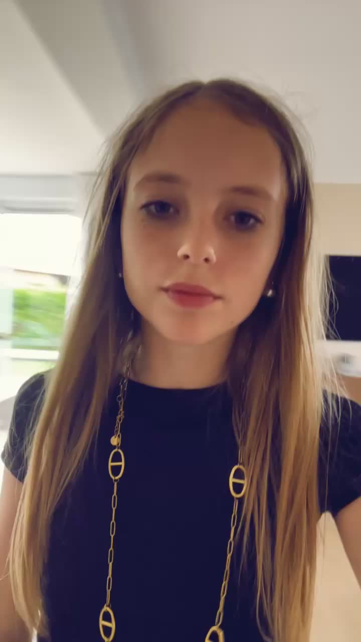 @𝐋𝐨𝐮𝐢𝐬𝐞💌