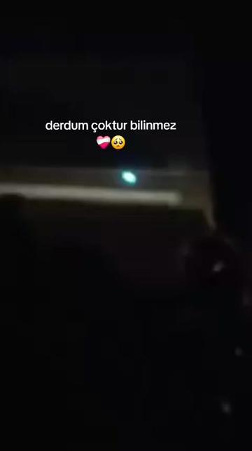 @🖤