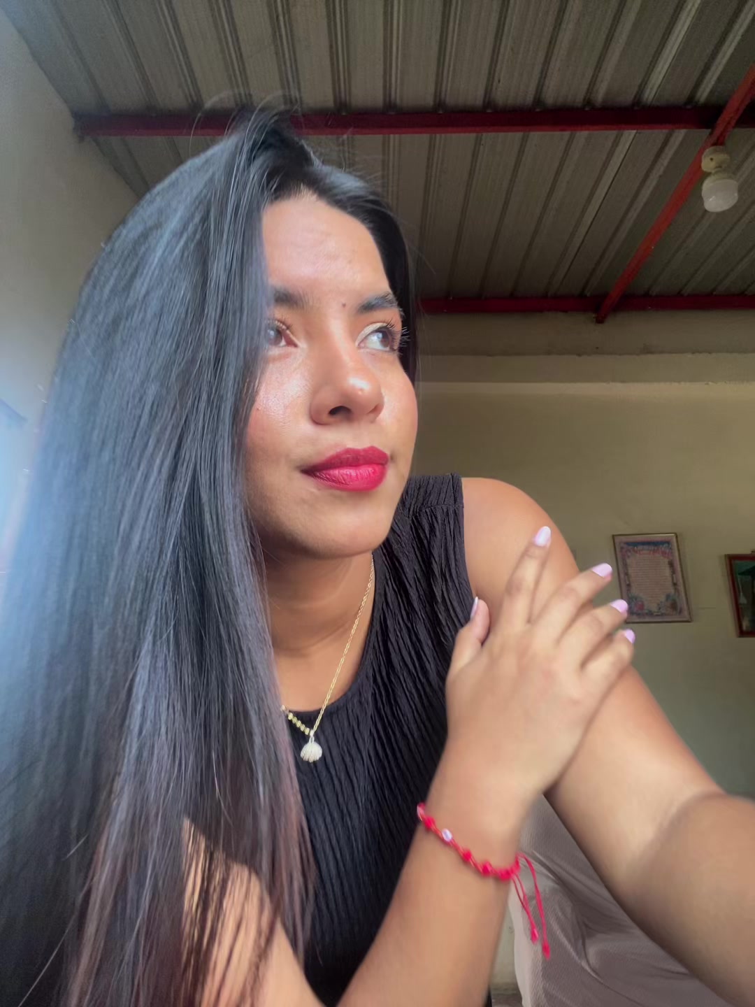 @Iamtamara