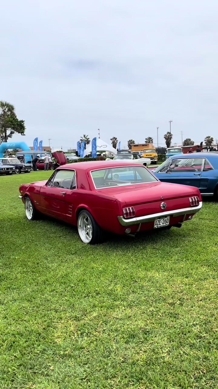 @Autos Americanos Per&uacute;